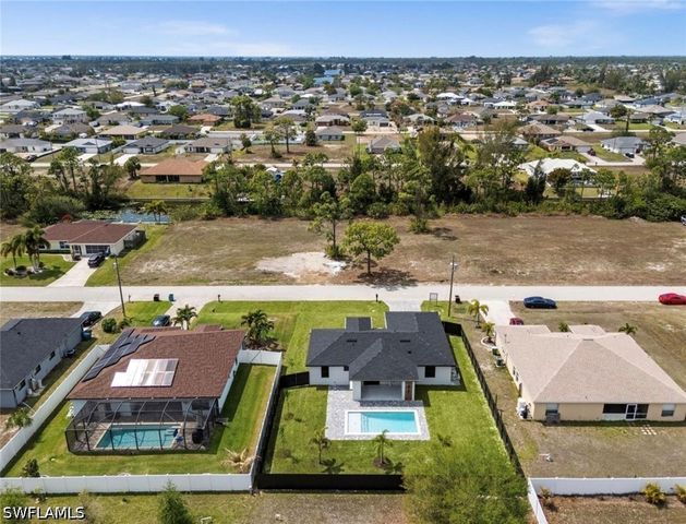 2519 NW 18th PL, Cape Coral, FL 33993