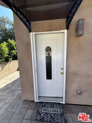 1611 Bel Aire Drive, Glendale, CA 91201
