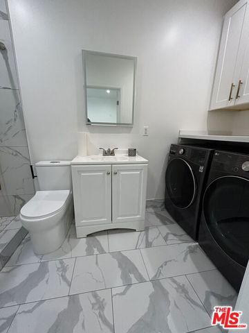 1611 Bel Aire Drive, Glendale, CA 91201
