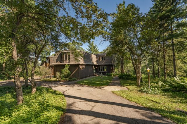 2717 Oslo Court NE, Rochester, MN 55906