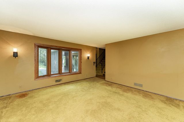 2717 Oslo Court NE, Rochester, MN 55906