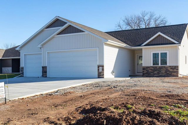 1009 LOTUS TRAIL, Menasha, WI 54952