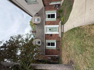 26111 Coolidge Highway, Oak Park, MI 48237