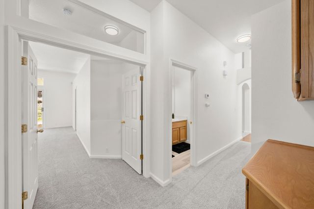 5207 Equestrian Ct, Rocklin, CA 95677