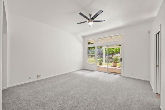 5207 Equestrian Ct, Rocklin, CA 95677