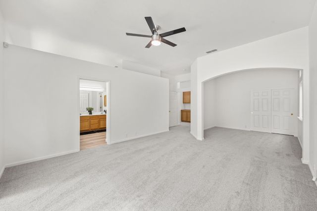 5207 Equestrian Ct, Rocklin, CA 95677