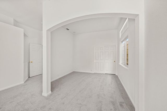 5207 Equestrian Ct, Rocklin, CA 95677