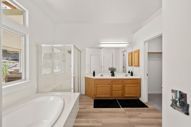 5207 Equestrian Ct, Rocklin, CA 95677