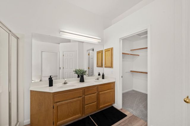 5207 Equestrian Ct, Rocklin, CA 95677