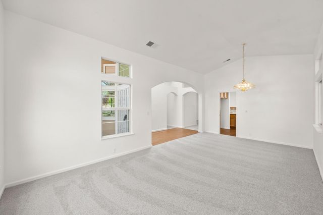 5207 Equestrian Ct, Rocklin, CA 95677