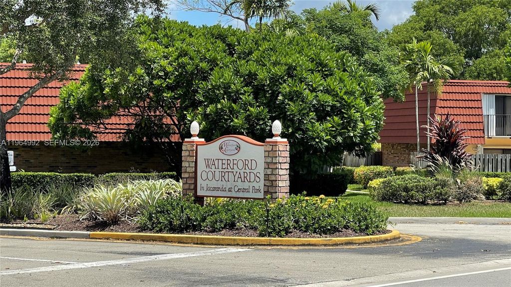 709 NW 98th Cir 709, Plantation, FL 33324