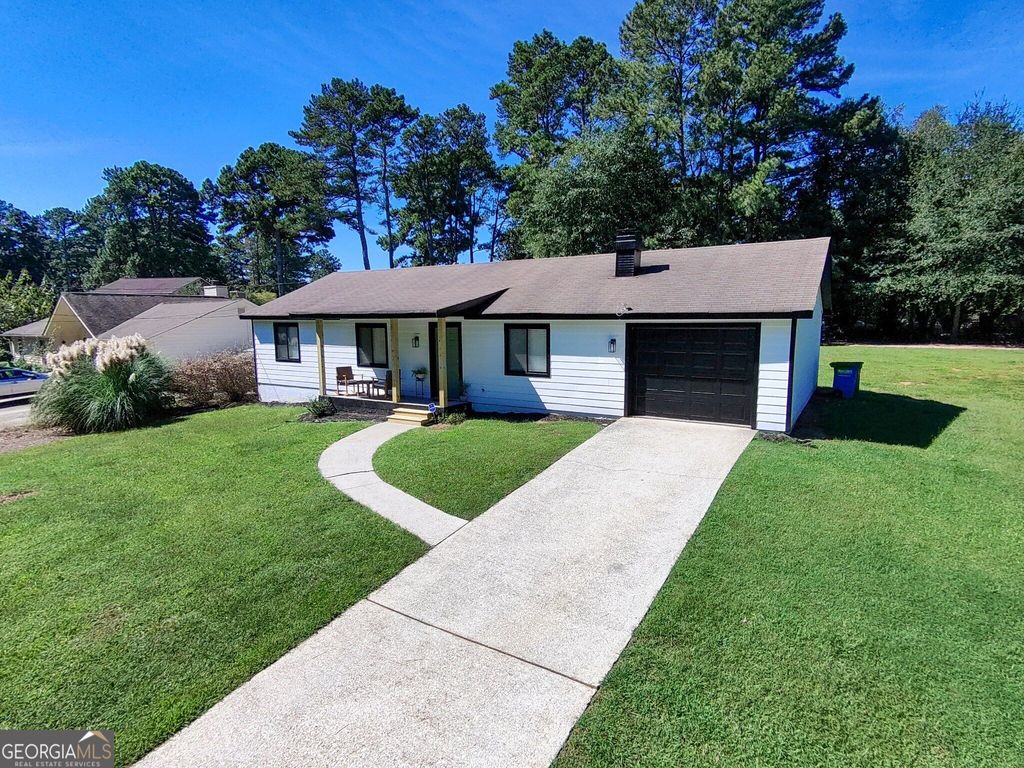 1077 Sawgrass Court SW, Lilburn, GA 30047 — photo 4