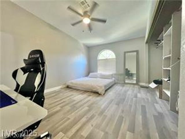 2627 South Durango Drive 202, Las Vegas, NV 89117