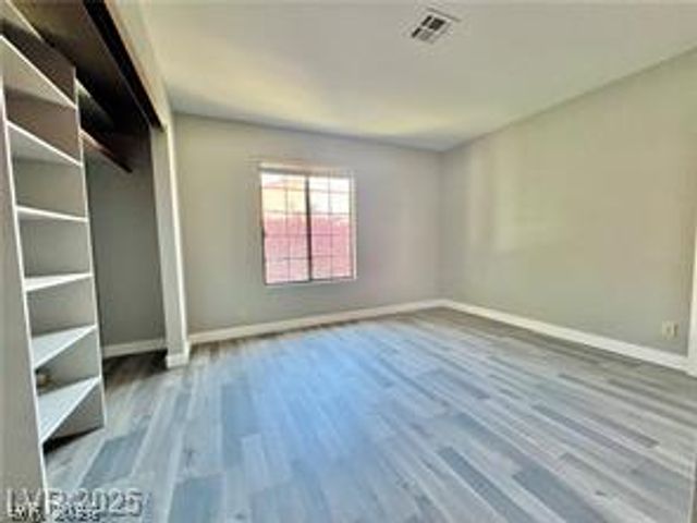2627 South Durango Drive 202, Las Vegas, NV 89117