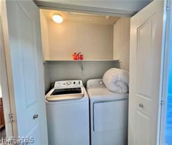 2627 South Durango Drive 202, Las Vegas, NV 89117