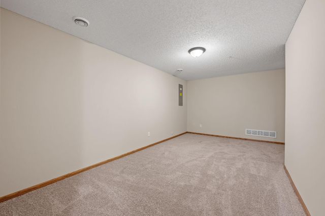 7316 Kahler Circle NE, Otsego, MN 55301