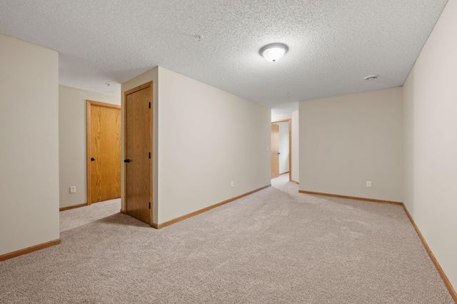 7316 Kahler Circle NE, Otsego, MN 55301