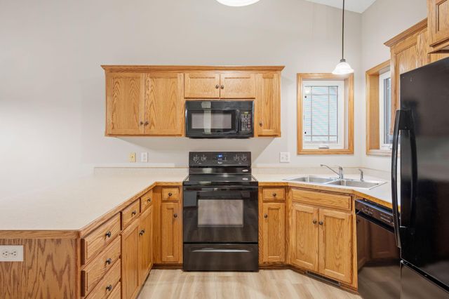 7316 Kahler Circle NE, Otsego, MN 55301