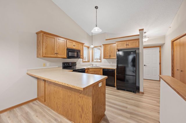 7316 Kahler Circle NE, Otsego, MN 55301