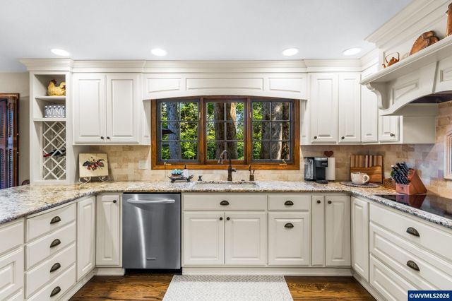465 McKinley St SE, Salem, OR 97302