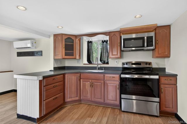 12 Montrose Drive, Carmel, NY 10512