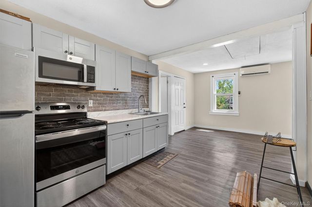 12 Montrose Drive, Carmel, NY 10512