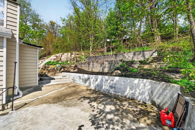 12 Montrose Drive, Carmel, NY 10512