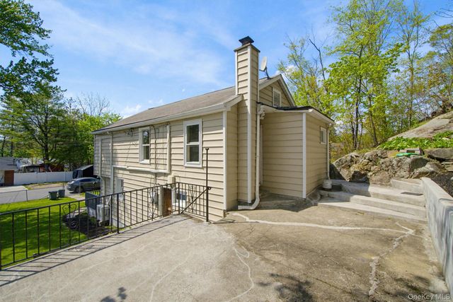 12 Montrose Drive, Carmel, NY 10512
