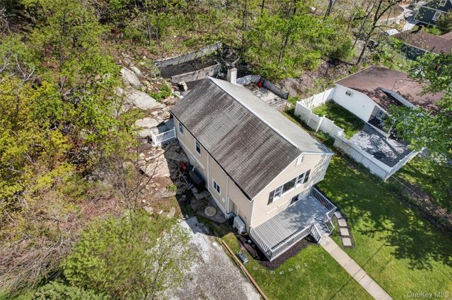 12 Montrose Drive, Carmel, NY 10512