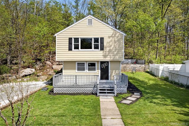 12 Montrose Drive, Carmel, NY 10512
