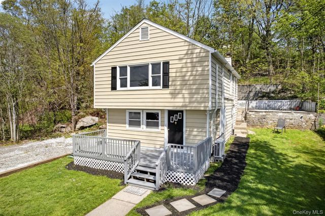12 Montrose Drive, Carmel, NY 10512
