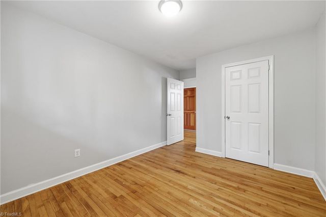 409 Walnut Place NE, Lenoir, NC 28645