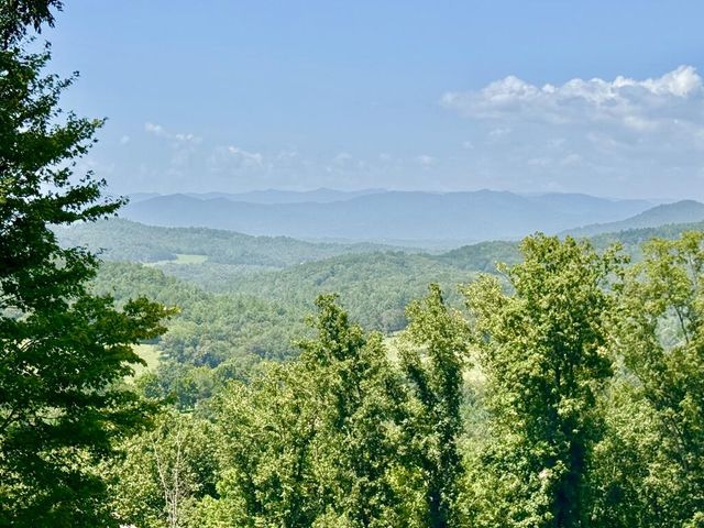 Lot 19 Grand Laurel, Brasstown, NC 28902
