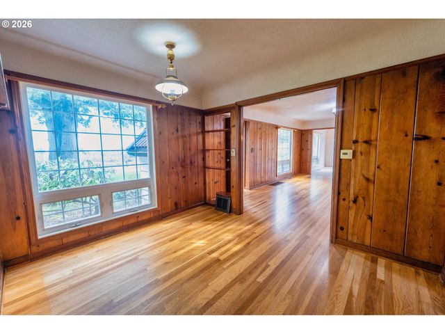 13130 Nw SKYLINE Blvd, Portland, OR 97231