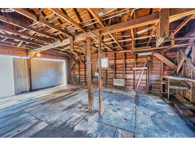 13130 Nw SKYLINE Blvd, Portland, OR 97231