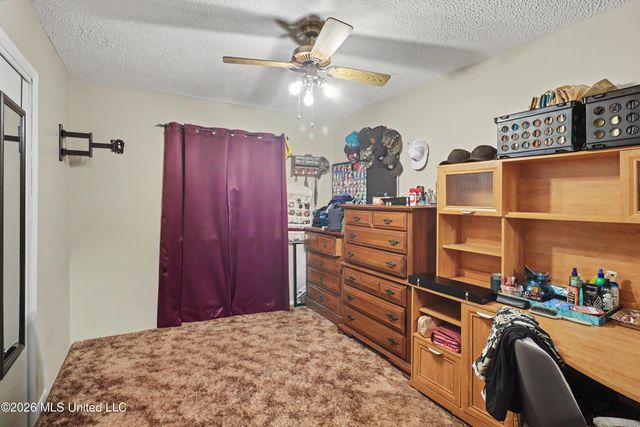 10604 Oak Street, Vancleave, MS 39565