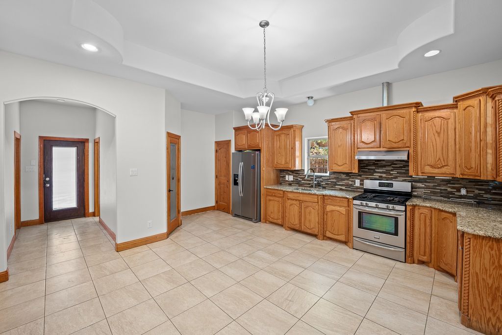 1201 S Sargent Street, Fort Worth, TX 76105 — photo 3