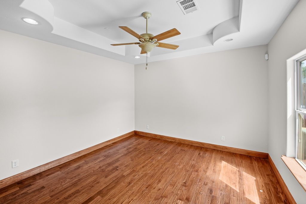 1201 S Sargent Street, Fort Worth, TX 76105 — photo 5