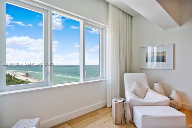 102 24th St PH-1607, Miami Beach, FL 33139