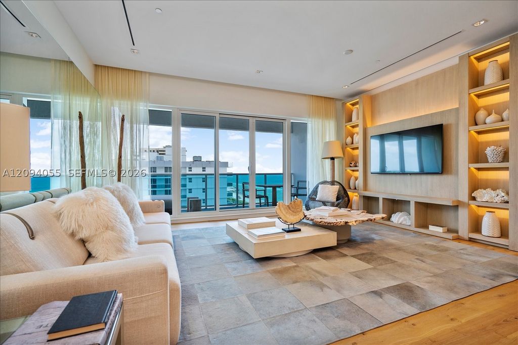 102 24th St PH-1607, Miami Beach, FL 33139