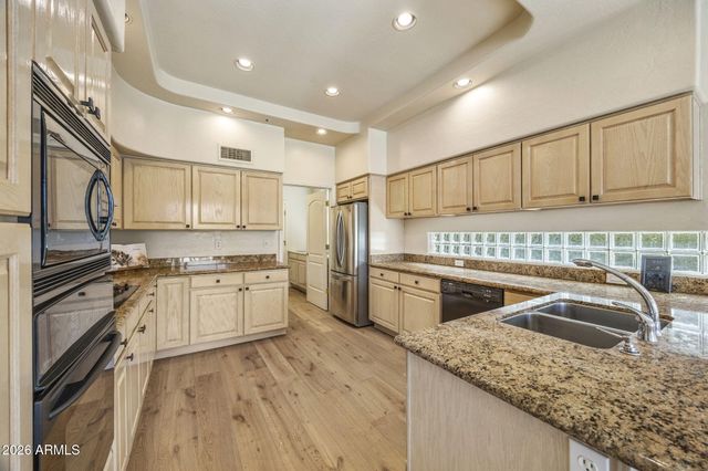 11838 N 80TH Place, Scottsdale, AZ 85260