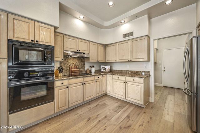 11838 N 80TH Place, Scottsdale, AZ 85260