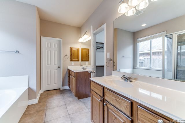 3354 Highline, San Antonio, TX 78261