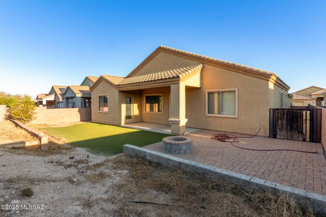 7808 E Treetop Road, Tucson, AZ 85756