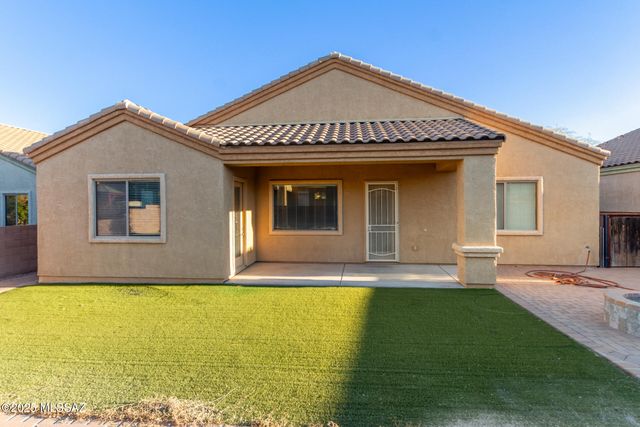 7808 E Treetop Road, Tucson, AZ 85756