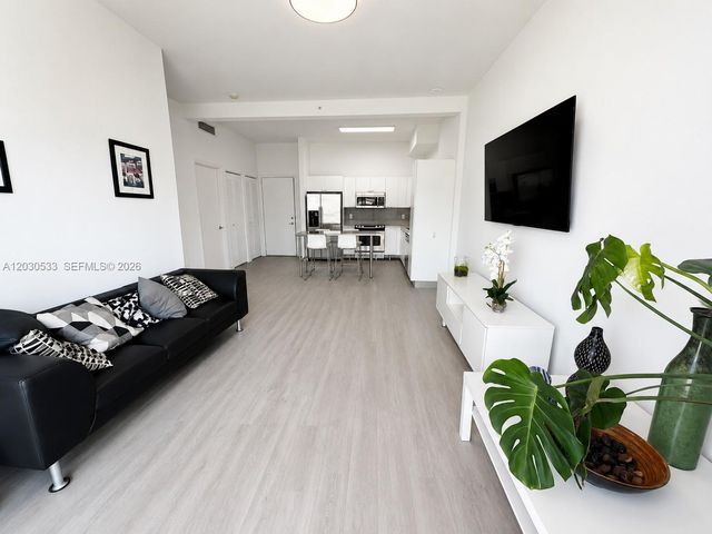 234 NE 3rd Street 905, Miami, FL 33132