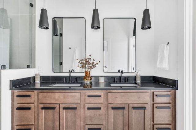 16B Willis St, Nashville, TN 37207
