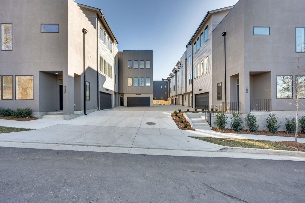 16B Willis St, Nashville, TN 37207