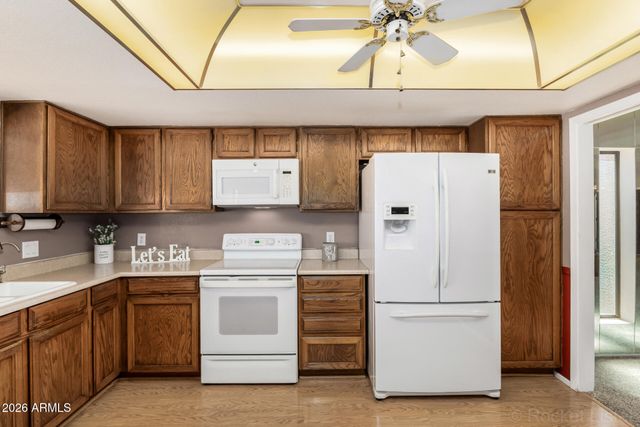 8629 N 49TH Avenue, Glendale, AZ 85302