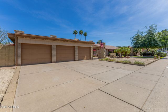 8629 N 49TH Avenue, Glendale, AZ 85302